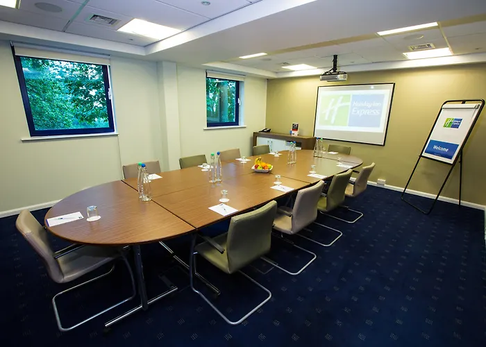 Holiday Inn Express London Stratford By Ihg